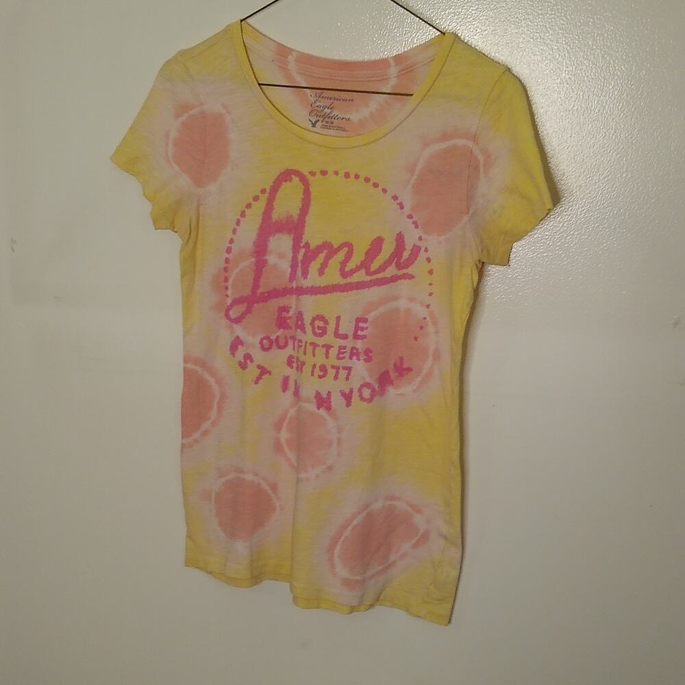 American Eagle women's size medium tie dye t-shirt. Casual